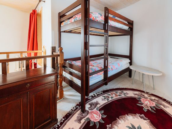 Фотография номера гостевого дома Замок в лесу