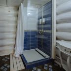 Четырехместный (Флигель), Гостевой дом Замок в лесу