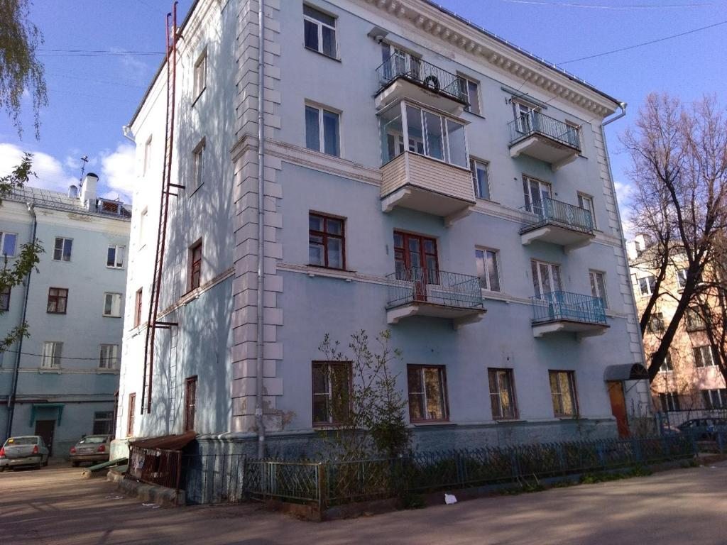 Двухместный (Двухместный номер с 2 отдельными кроватями и балконом) отеля Небольшие Уютные Номера, Владимир