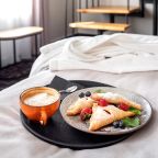 Завтрак в номер, Отель Amber Shore