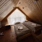 Дом (Коттедж "Ахматова"), Парк-Отель На косе Дом поэта