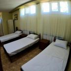 Студио (Стандартный трехместный номер-студио), Вилла Виктория