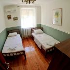 Семейный (Cемейный номер с собственной ванной комнатой), Вилла Виктория