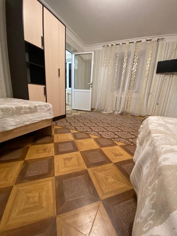 Двухместный (Двухместный номер с 2 отдельными кроватями и душем) отеля Лазурный берег, Дербент
