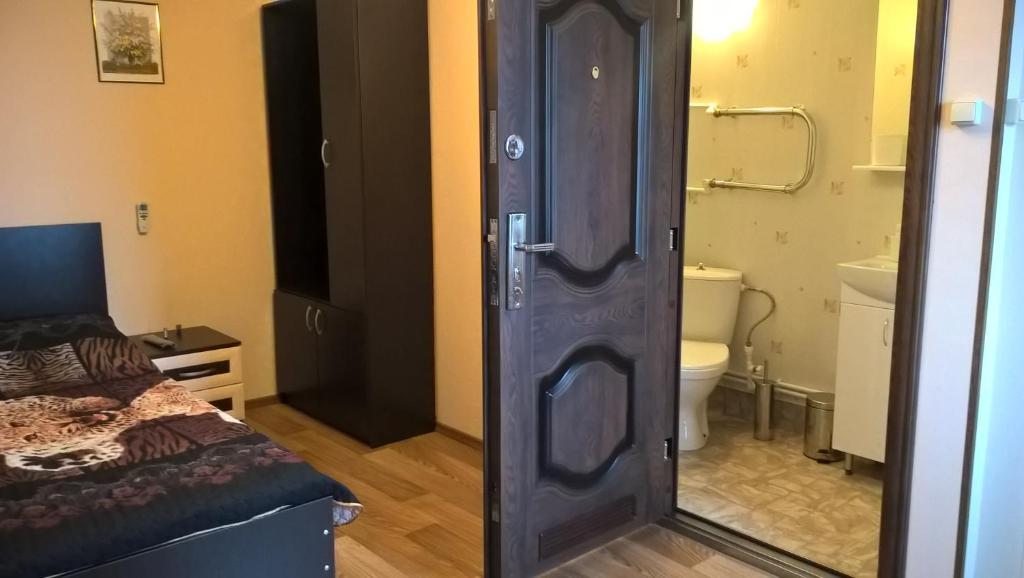 Двухместный (Бюджетный двухместный номер с 1 кроватью) отеля Мини-гостиница, Соль-Илецк