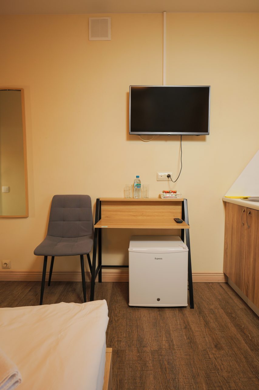 Номер с двухъярусной кроватью, кухней и сан.узлом