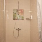 Номер с двухспальной кроватью, кухней и сан.узлом