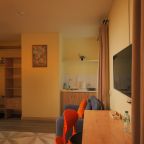 Номер с двухспальной кроватью, кухней и сан.узлом