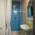 Номер с двухспальной кроватью и сан.узлом