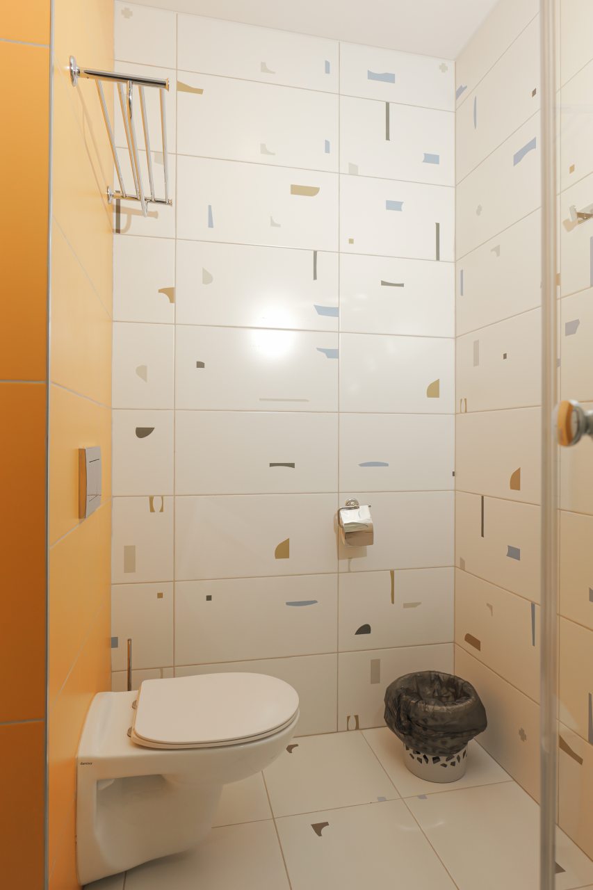 Трёхместный и более (Семейный четырехместный номер эконом), Мини-отель El hostel