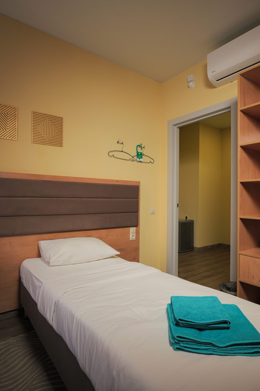 Двухместный (СЕМЕЙНЫЙ НОМЕР  (ЭКОНОМ)), Мини-отель El hostel