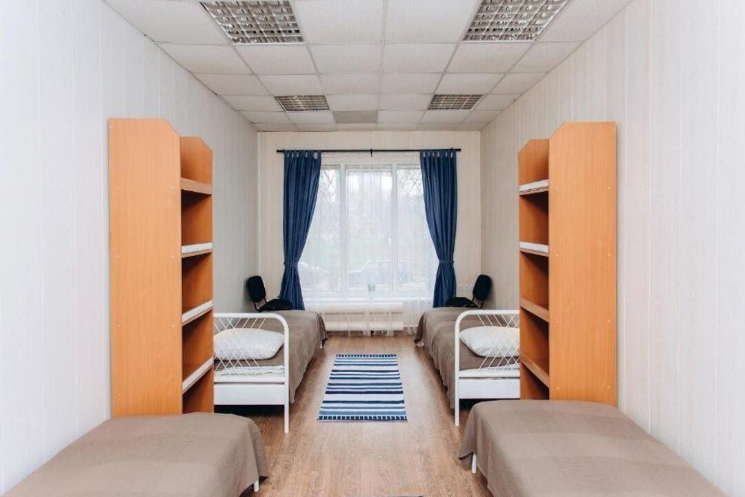 Четырехместный (Кровать в общем номере с 4 кроватями) хостела Academ VN, Великий Новгород