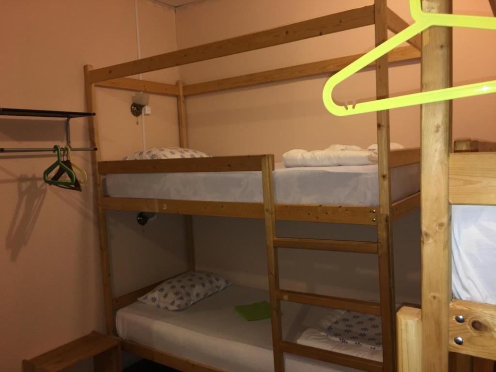 Номер (Спальное место на двухъярусной кровати в общем номере для мужчин и женщин) хостела Pechki LOVEchki, Муром