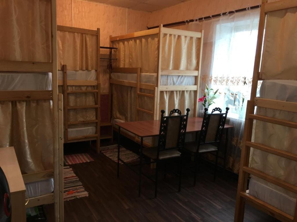 Номер (Спальное место на двухъярусной кровати в общем номере для мужчин и женщин) хостела Pechki LOVEchki, Муром