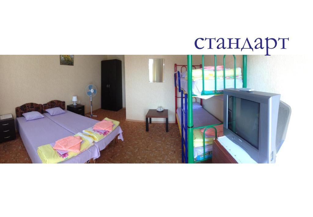 Семейный (Семейный номер с ванной комнатой) гостевого дома Анжела, Пляхо, Краснодарский край