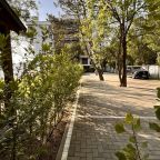 Парковка, Гостиница SOLO