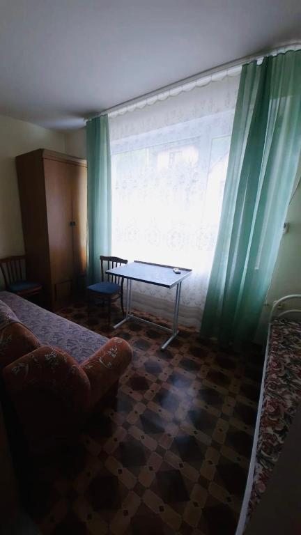 Трехместный (Трехместный номер с собственной ванной комнатой) гостевого дома Курортный, Пляхо, Краснодарский край