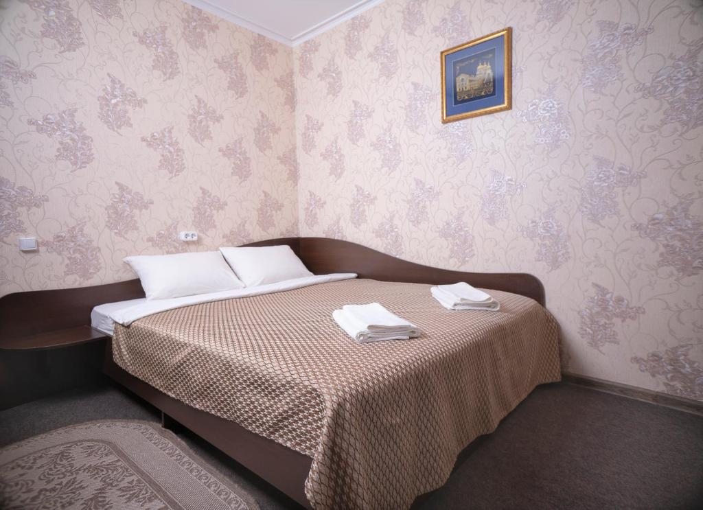 Двухместный (Стандартный двухместный номер с 1 кроватью) гостиницы Гостиный двор Виктория, Торжок