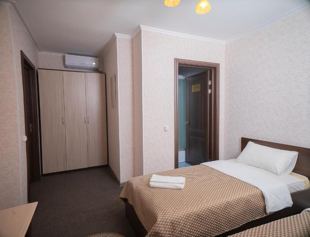 Двухместный (Стандартный двухместный номер с 2 отдельными кроватями) гостиницы Гостиный двор Виктория, Торжок