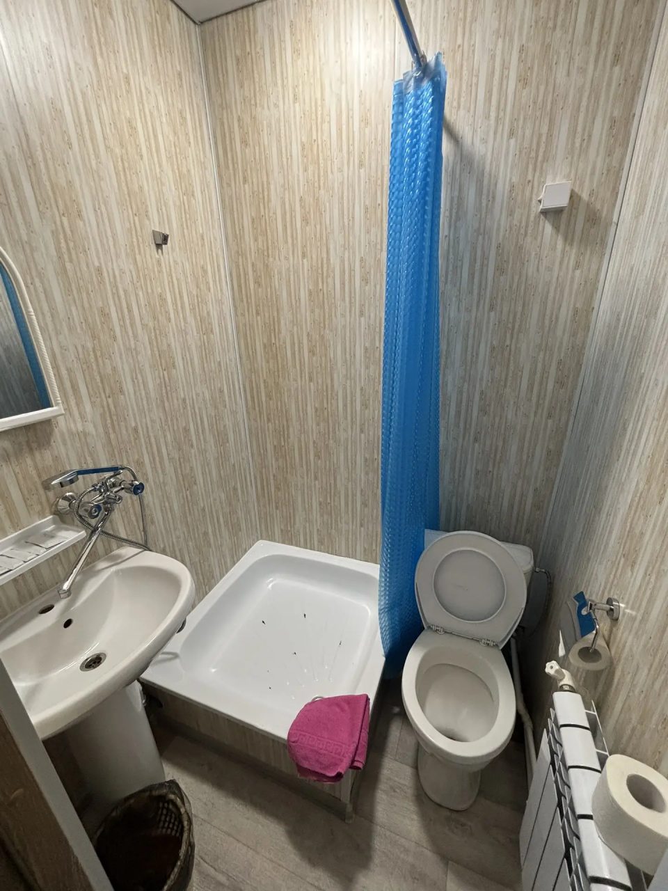 Трехместный (Эконом-класса), База отдыха Северная звезда