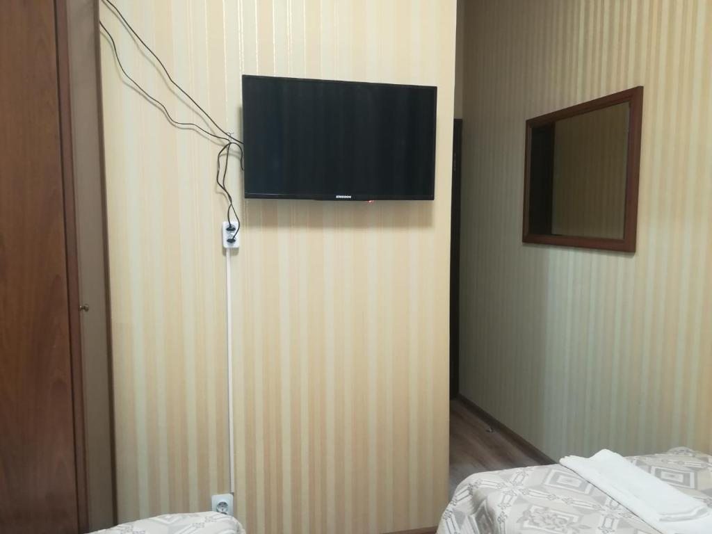 Двухместный (Небольшой двухместный номер с 2 отдельными кроватями) отеля Сити, Новомосковск, Тульская область