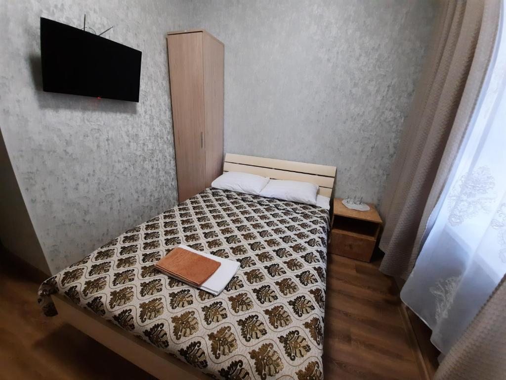 Двухместный (Небольшой двухместный номер с 1 кроватью) отеля Сити, Новомосковск, Тульская область
