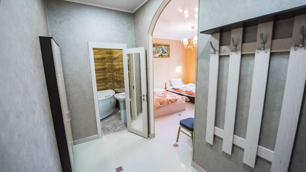 Двухместный (Двухместный номер с 1 кроватью и гидромассажной ванной) гостевого дома Атлас, Новомосковск, Тульская область