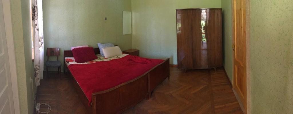 Двухместный (Двухместный номер с 2 отдельными кроватями) гостевого дома Хатуна, Отрадное (Гагрский район)