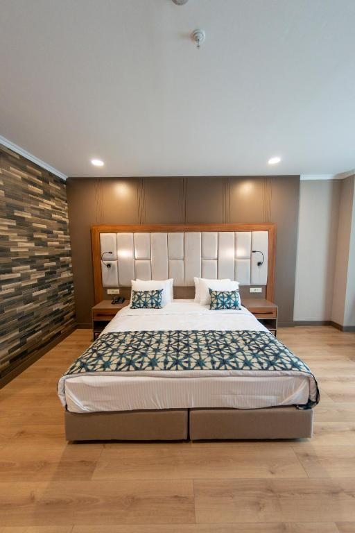 Двухместный (Двухместный номер Делюкс с 1 кроватью), Era Palace Premium