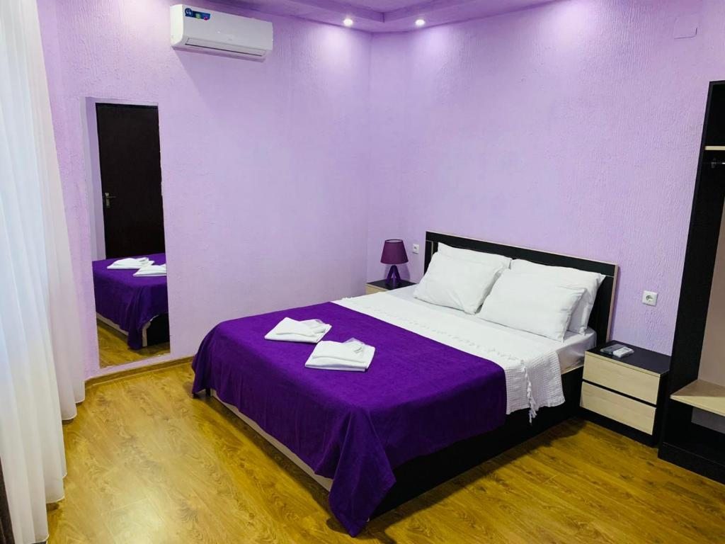 Двухместный (Двухместный номер Делюкс с 1 кроватью или 2 отдельными кроватями) отеля MM Hotel, Тбилиси