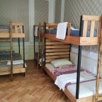 Номер (Кровать в общем 8-местном номере для мужчин и женщин), Bao Backpackers Hostel