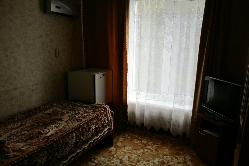 Одноместный (Эконом) гостиницы Залив, Керчь