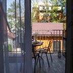 Двухместный (С террасой), Neozoom Hotel