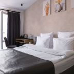 Двухместный (С террасой), Neozoom Hotel