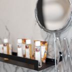 Двухместный (Номер с видом на небо и кондиционером), Neozoom Hotel