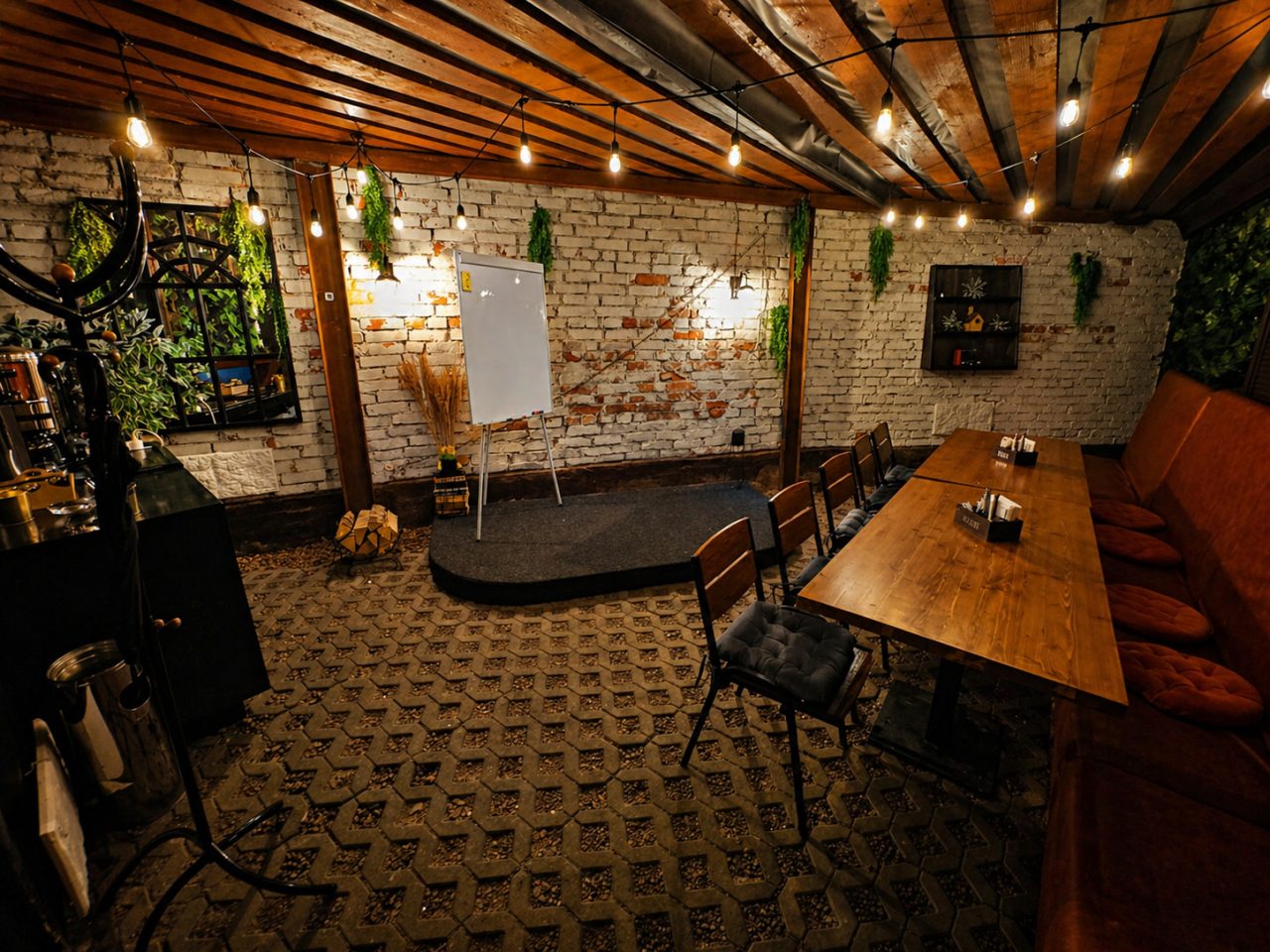 Банкетный зал, Neozoom Hotel