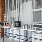 Общая кухня, Отель Якорное место