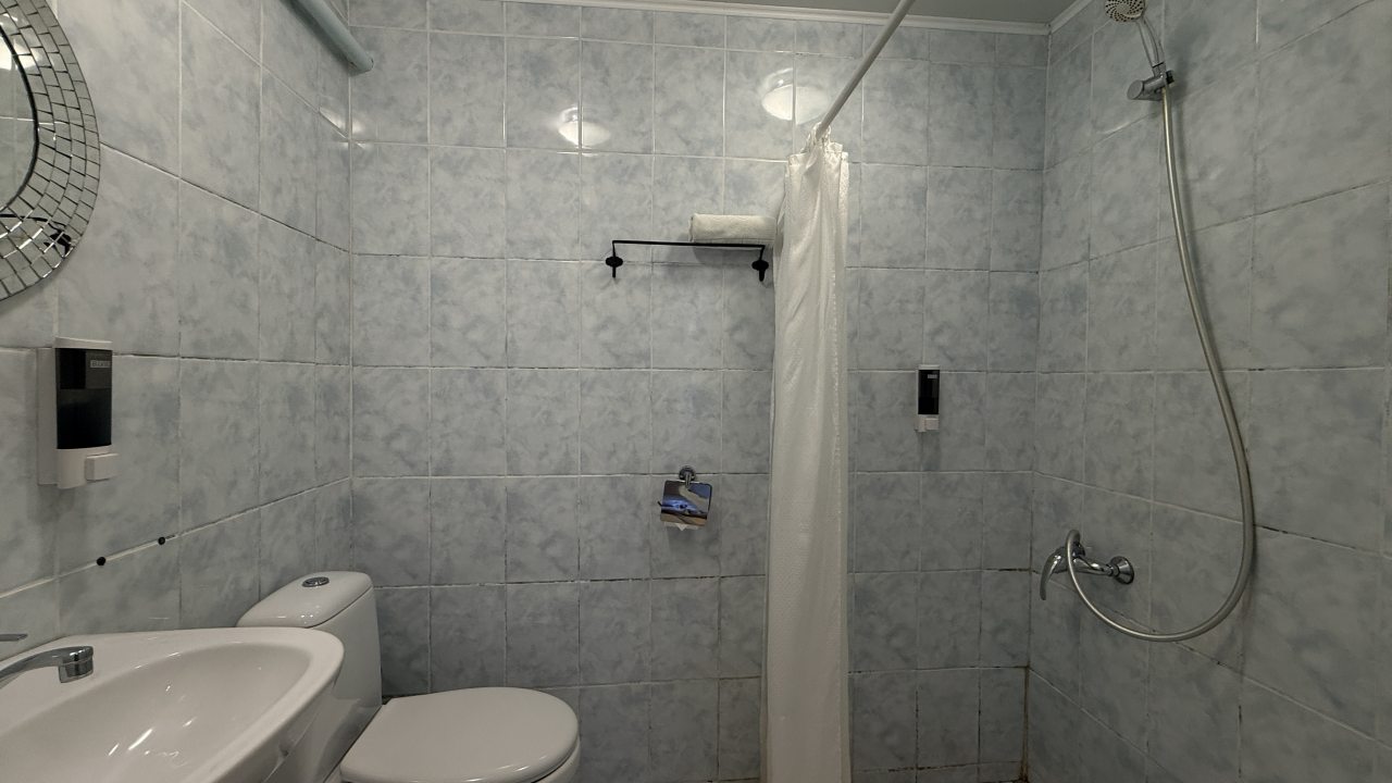 Двухместный (Стандарт  «Эконом» с ОКНОМ В КОРИДОР (1*2,0 сп, )), Гостевой дом Villa Koronello