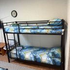 Четырехместный (Трансформер), Хостел Инь-Янь