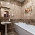 Сьюит (Джуниор Однокомнатный), Гостиница Дон Кихот