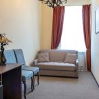 Сьюит (Джуниор Однокомнатный), Гостиница Дон Кихот