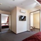 Сьюит (Джуниор Однокомнатный), Гостиница Дон Кихот