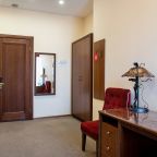 Сьюит (Джуниор двухкомнатный), Гостиница Дон Кихот