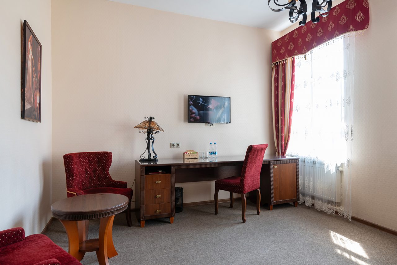 Люкс (С джакузи), Гостиница Дон Кихот