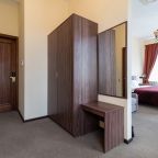 Люкс (С джакузи), Гостиница Дон Кихот