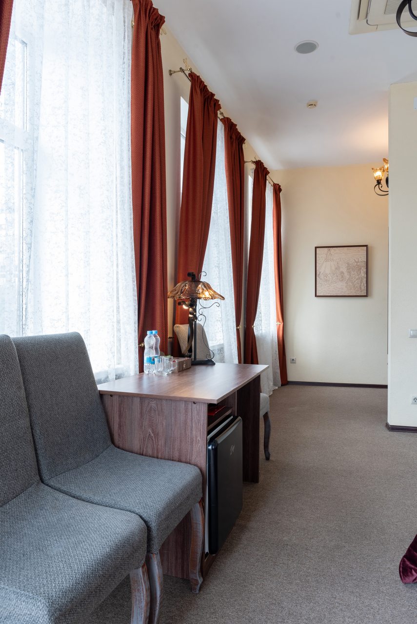 Люкс (С джакузи), Гостиница Дон Кихот