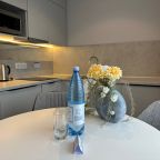 Полулюкс (Джуниор Сьют / Junior Suite), Апарт-отель Kristall Hotel&SPA
