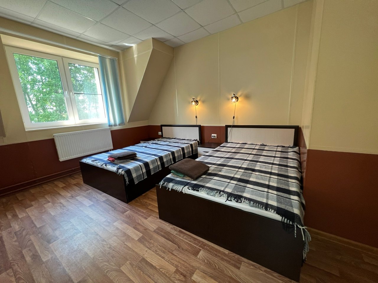 Двухместный (Двухместный номер с двумя полутороспальными кроватями №33) базы отдыха Александровская, Куолемаярви