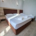 Трёхместный и более, Гостевой дом ГАЛИНИ