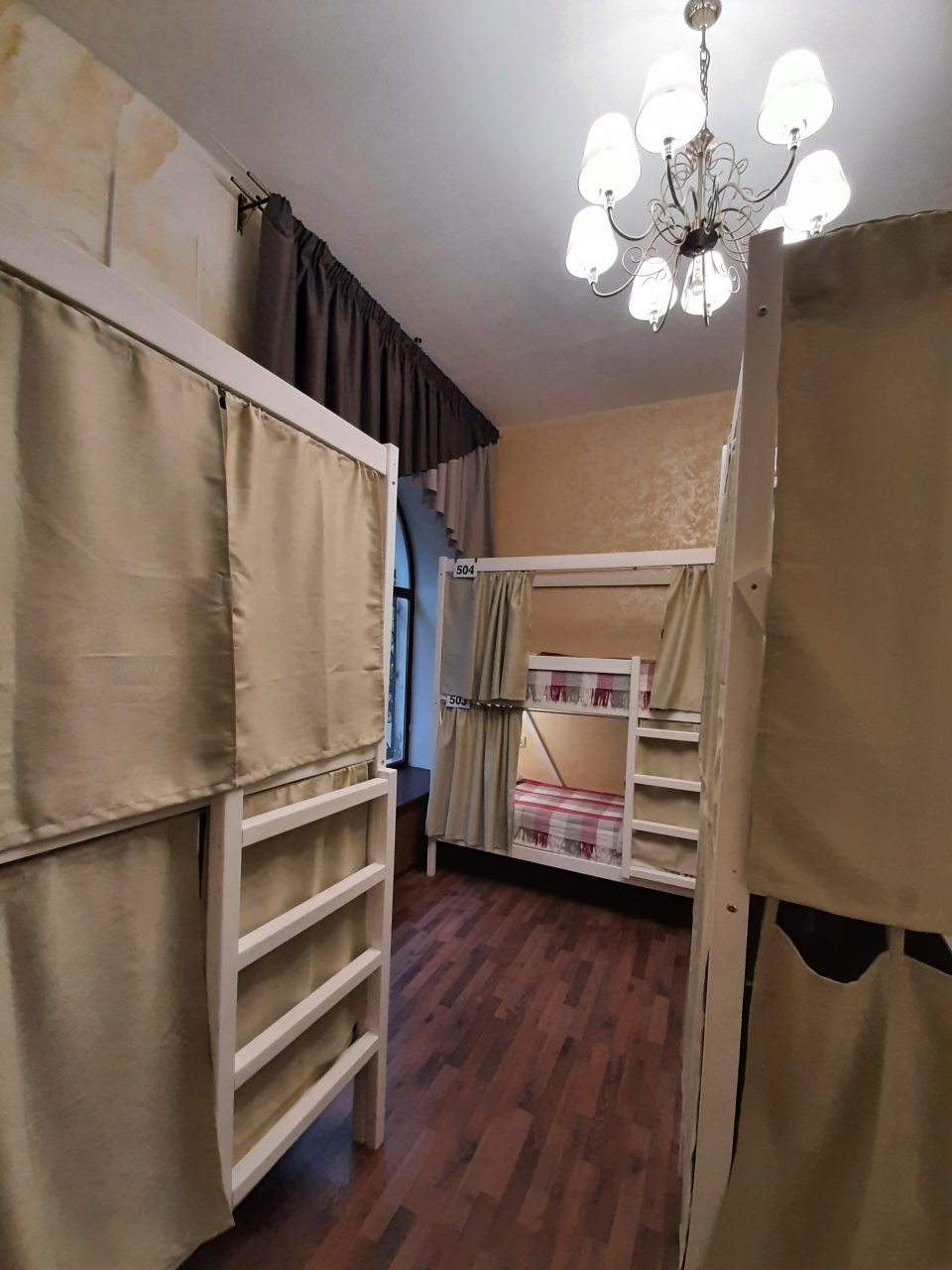 Восьмиместный (Место в номере), Хостел Вернисаж